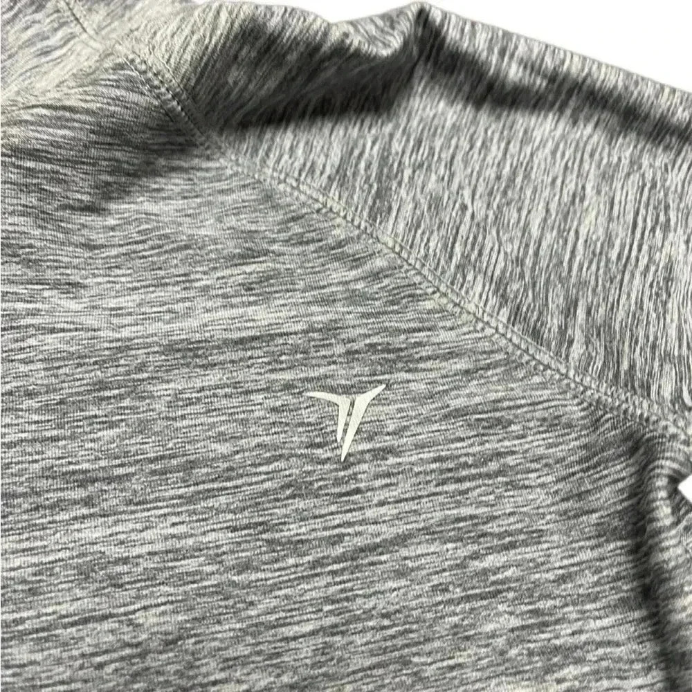 🌟 Old Navy Active Pullover sz 10/12 🌟 - Picture 3 of 7